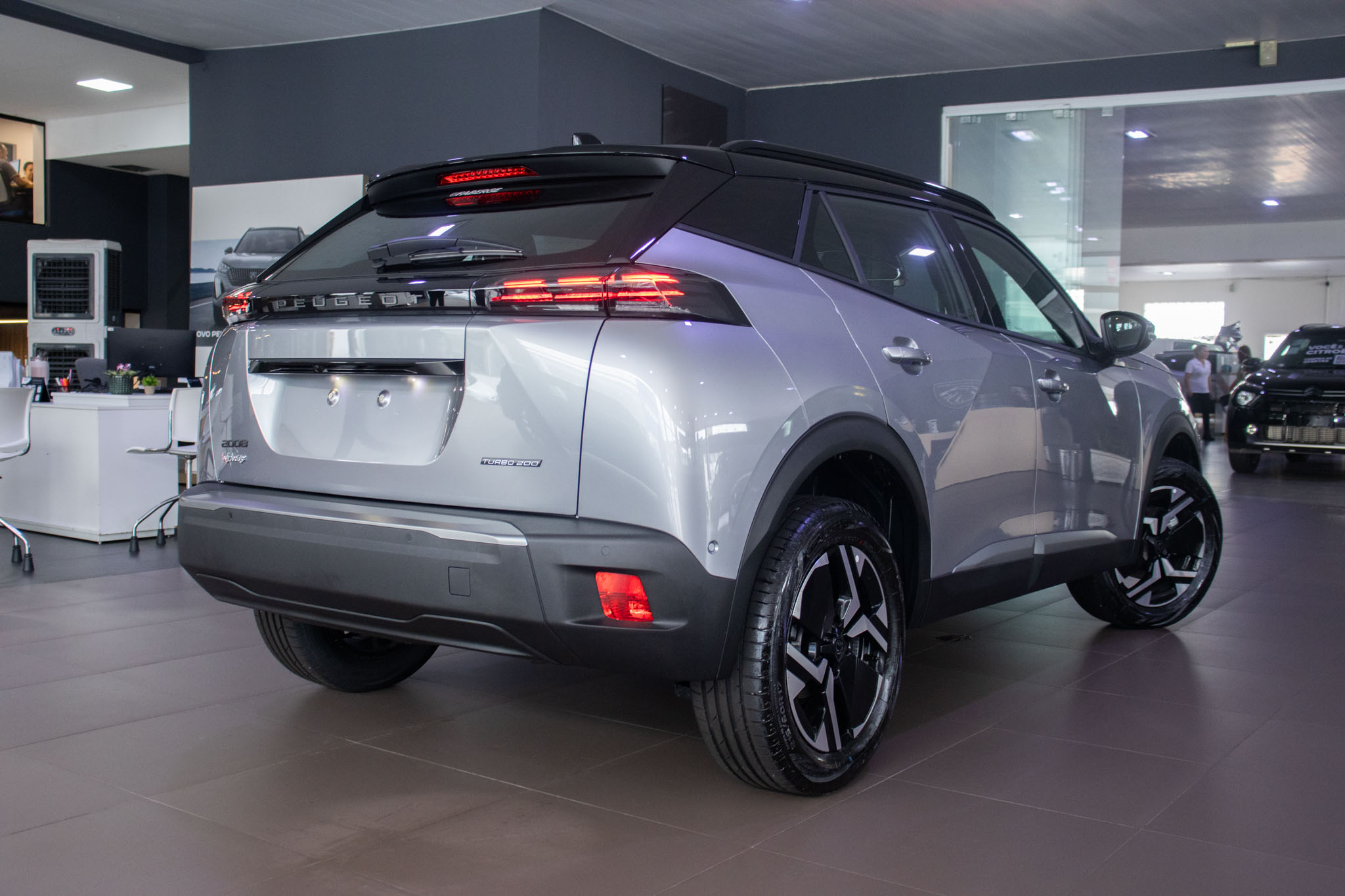 Peugeot-2008-2008 Allure 1.0 Turbo Flex 5p Aut.