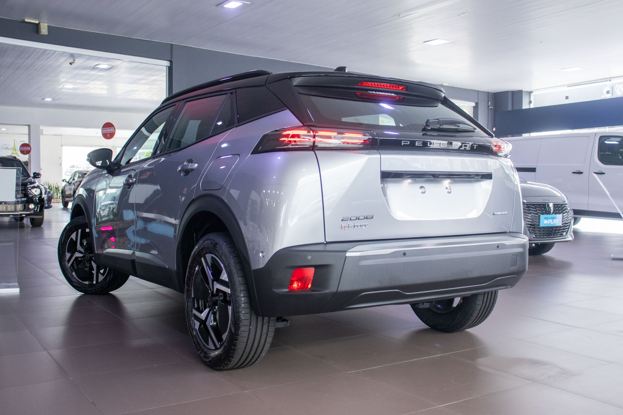 Peugeot-2008-2008 Allure 1.0 Turbo Flex 5p Aut.