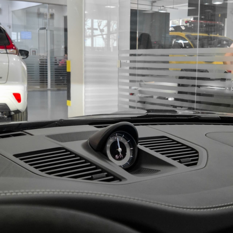 Porsche-911-3.0 24V H6 GASOLINA CARRERA GTS PDK