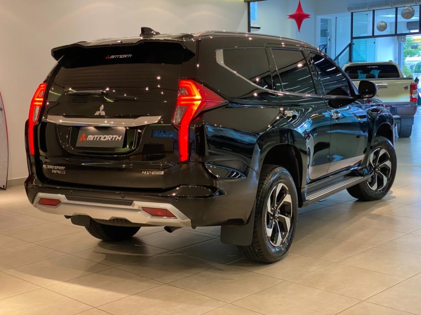 Mitsubishi-PAJERO SPORT-2.4 16V MIVEC TURBO DIESEL HPE-S AWD AUTOMÁTICO