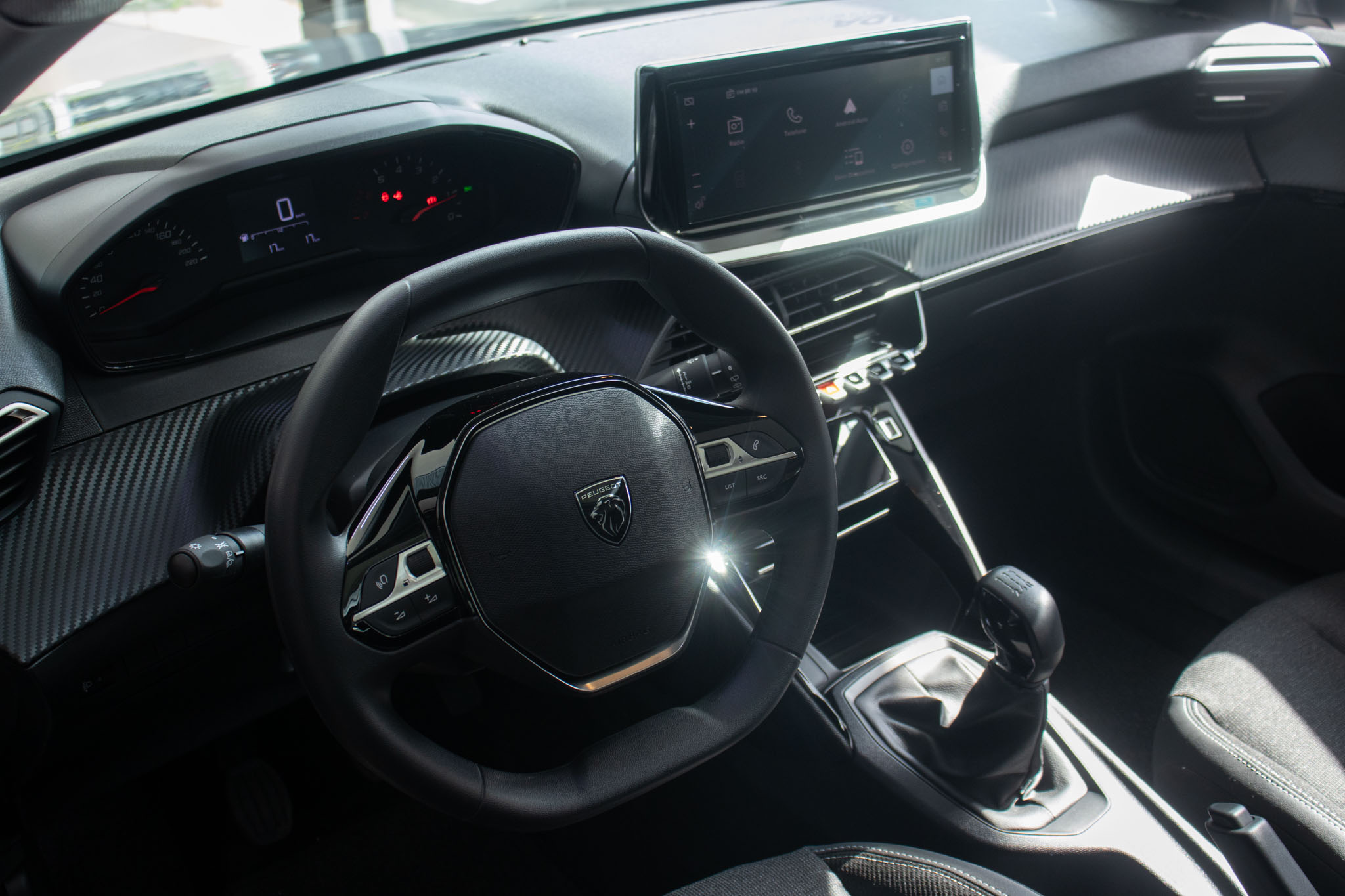 Peugeot-208-208 GT 1.0 Turbo Hibrido Aut.