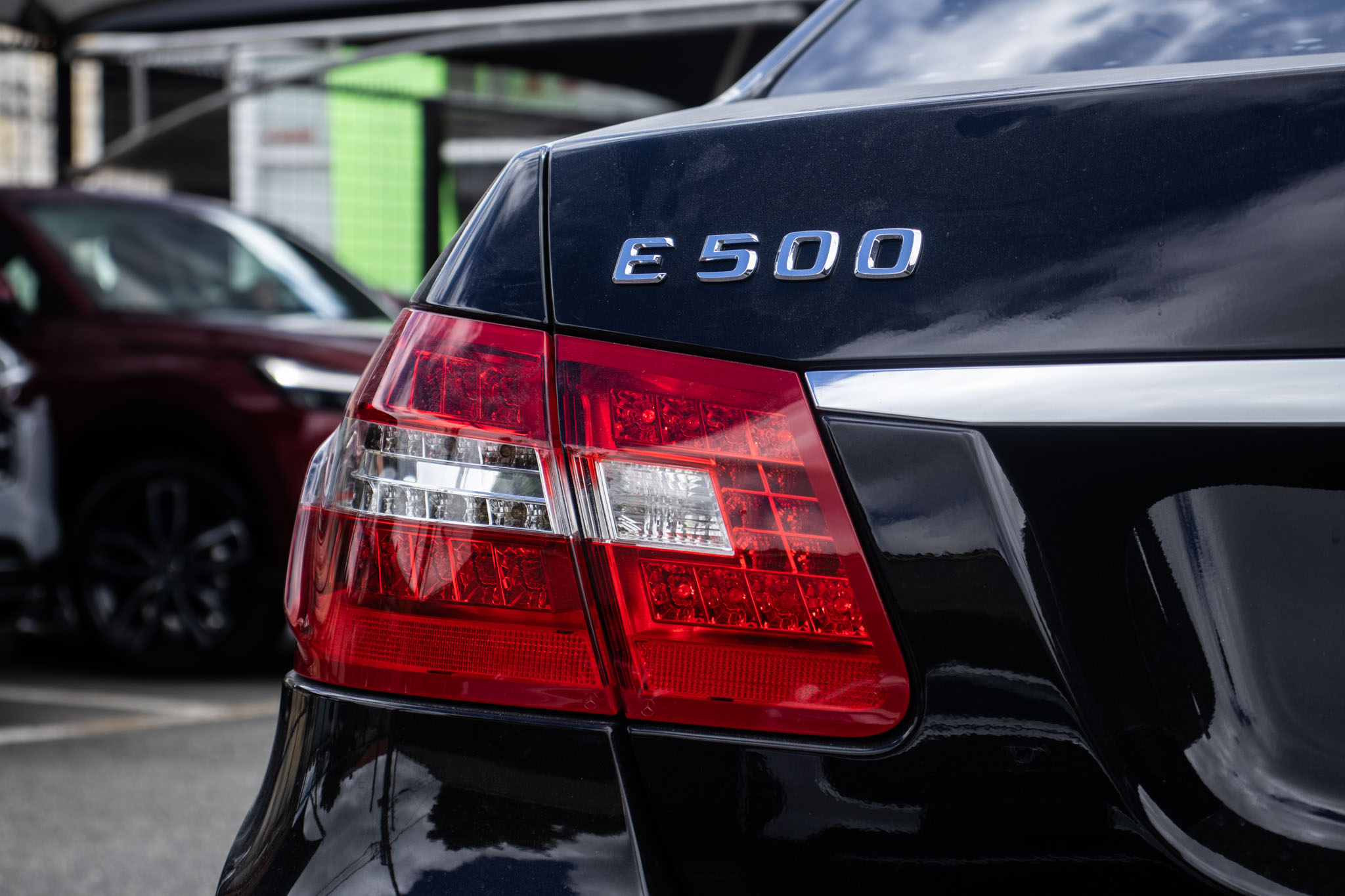 Mercedes-Benz-500-E-500 CGI Guard VR4 4.7 V8 408cv 4p