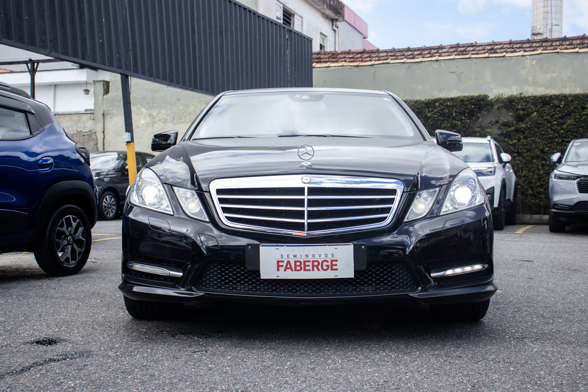 Mercedes-Benz-500-E-500 CGI Guard VR4 4.7 V8 408cv 4p