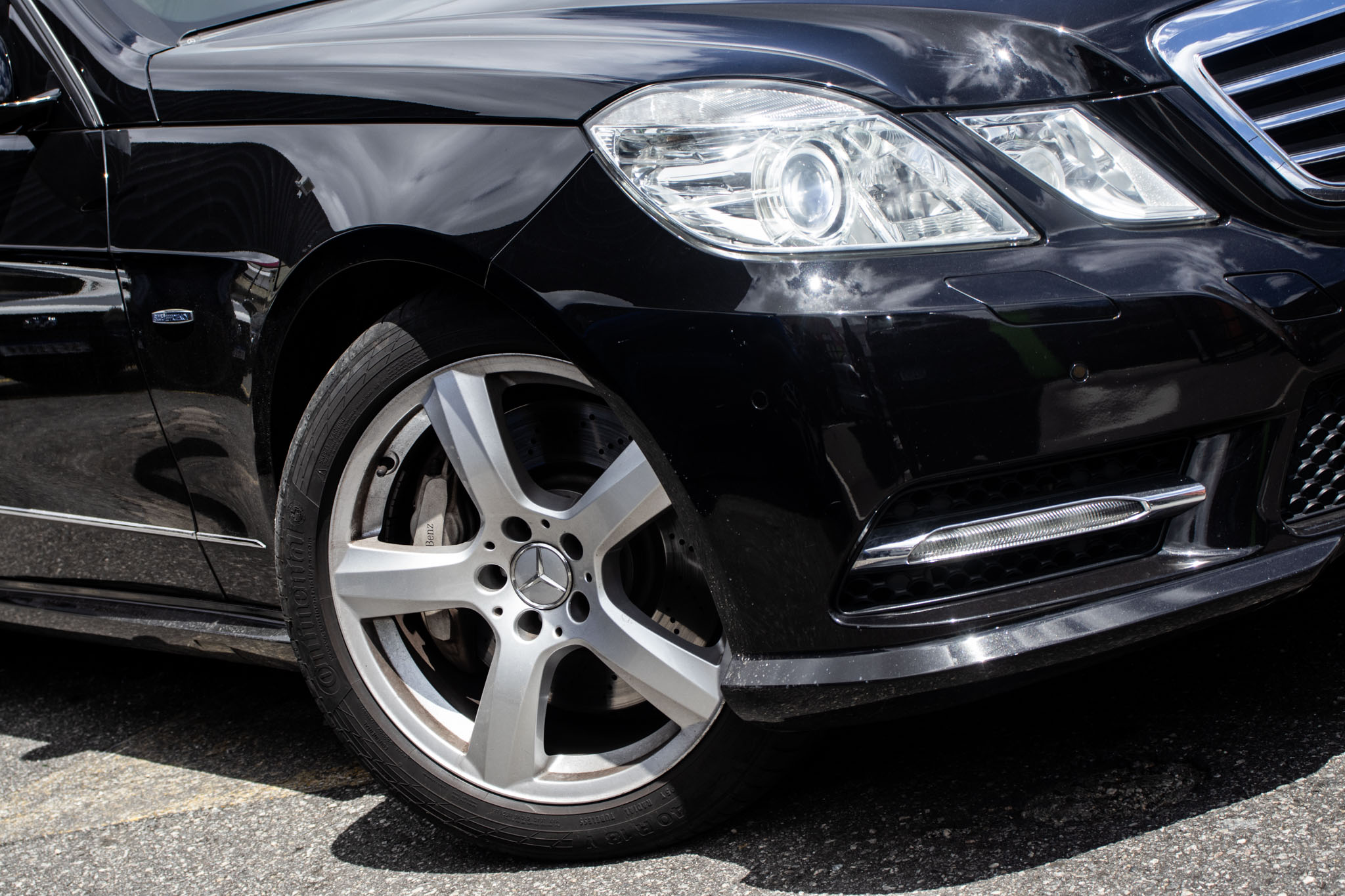 Mercedes-Benz-500-E-500 CGI Guard VR4 4.7 V8 408cv 4p