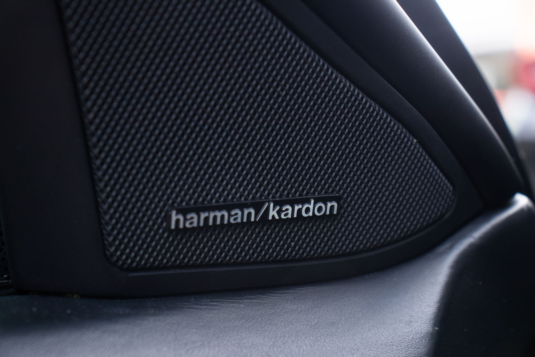 Mercedes-Benz-500-E-500 CGI Guard VR4 4.7 V8 408cv 4p