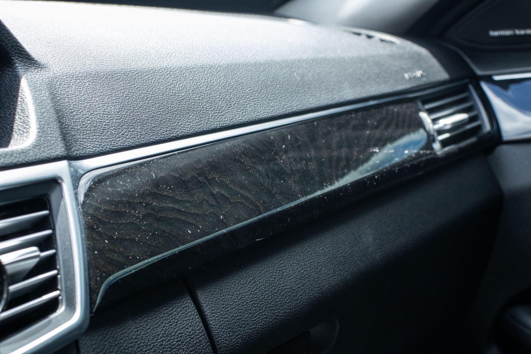 Mercedes-Benz-500-E-500 CGI Guard VR4 4.7 V8 408cv 4p