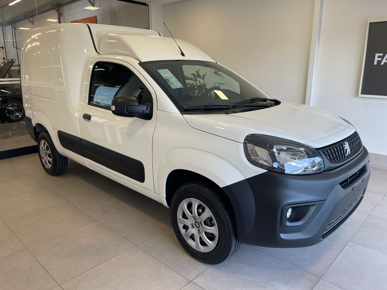 Peugeot-PARTNER RAPID-Partner Rapid Busin. Pack 1.3 Flex Mec.