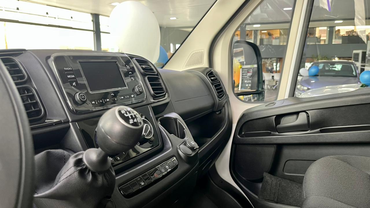 Peugeot-BOXER-Boxer Cargo 2.2 Turbo Diesel