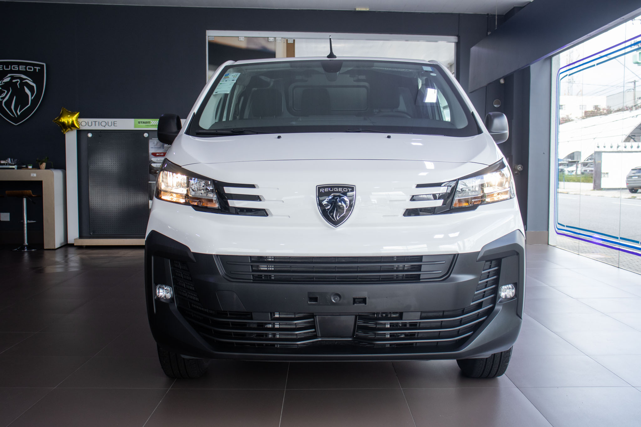 Peugeot-EXPERT-Expert Cargo 2.2 Turbo Diesel