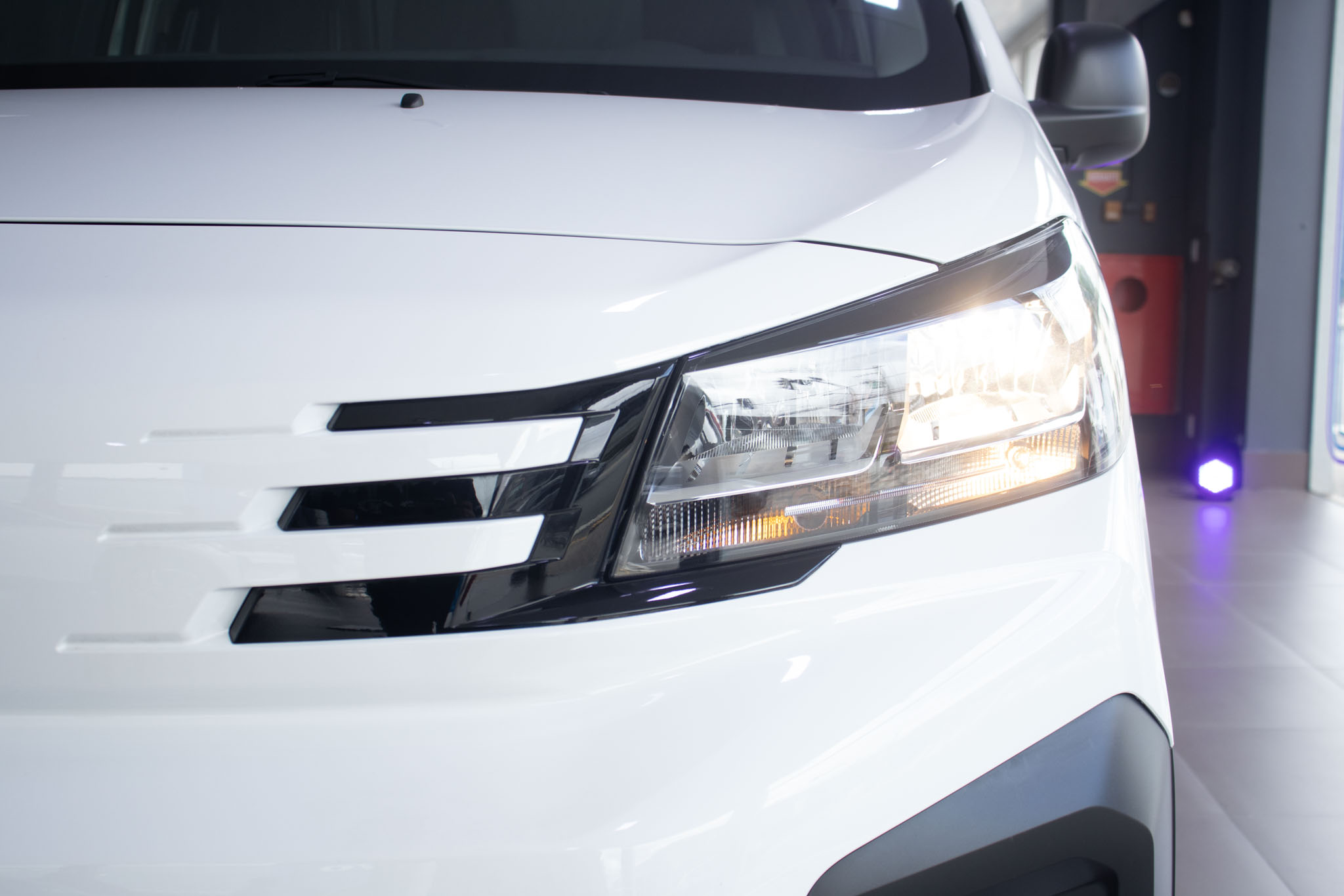 Peugeot-EXPERT-Expert Cargo 2.2 Turbo Diesel