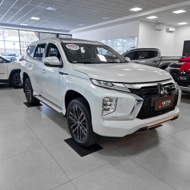 2.4 16V MIVEC TURBO DIESEL LEGEND AWD AUTOMÁTICO