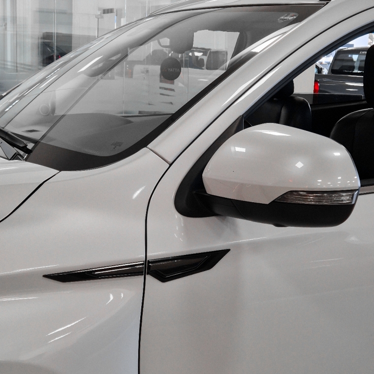 Mitsubishi-PAJERO SPORT-2.4 16V MIVEC TURBO DIESEL LEGEND AWD AUTOMÁTICO