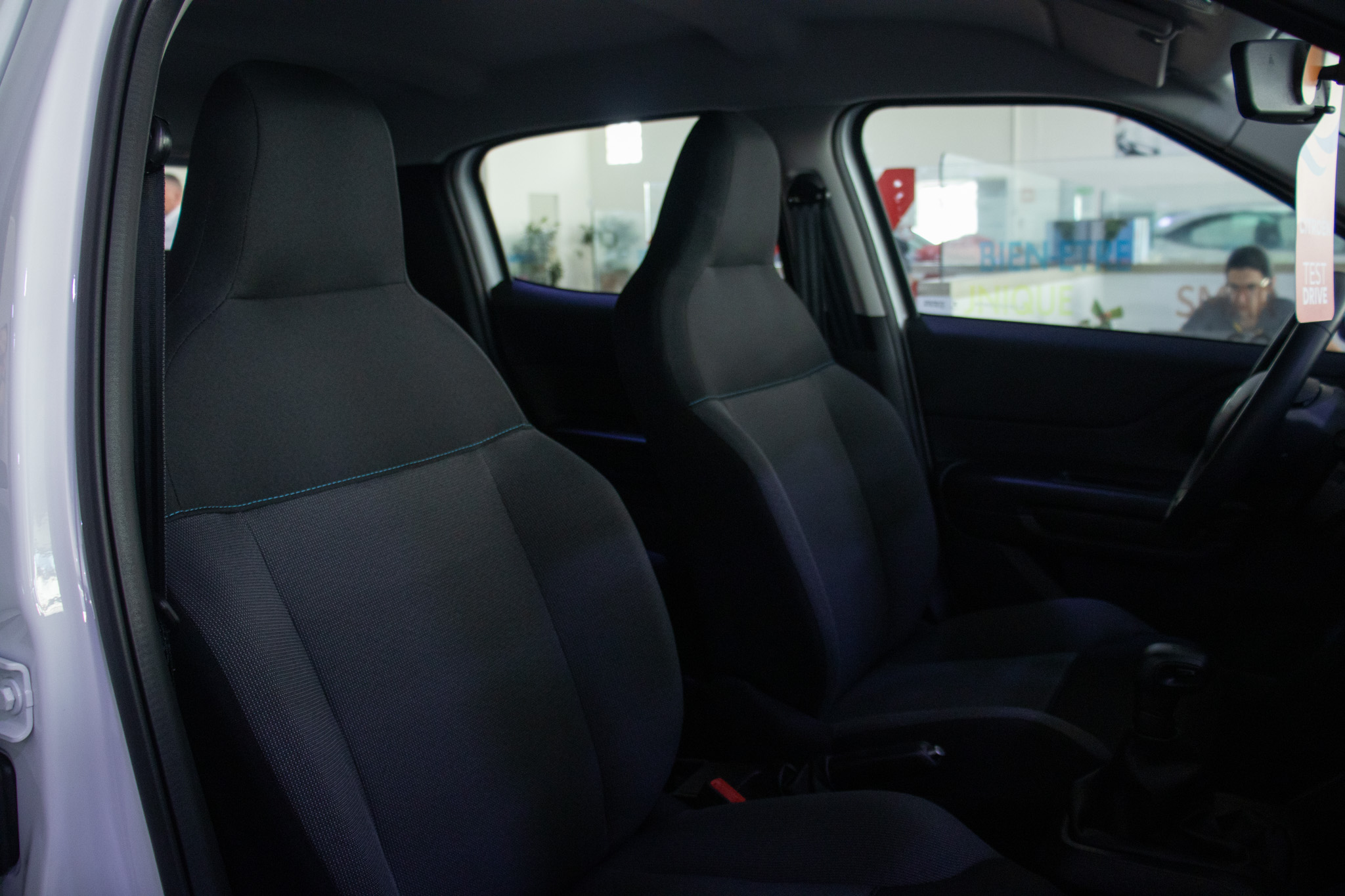 Citroën-C3-C3 Live Pack 1.0 Flex 6V 5p Mec.