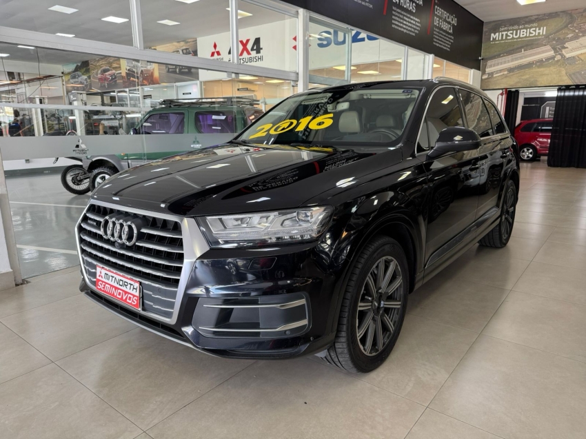 Audi-Q7-3.0 TFSI AMBITION V6 24V GASOLINA 4P TIPTRONIC