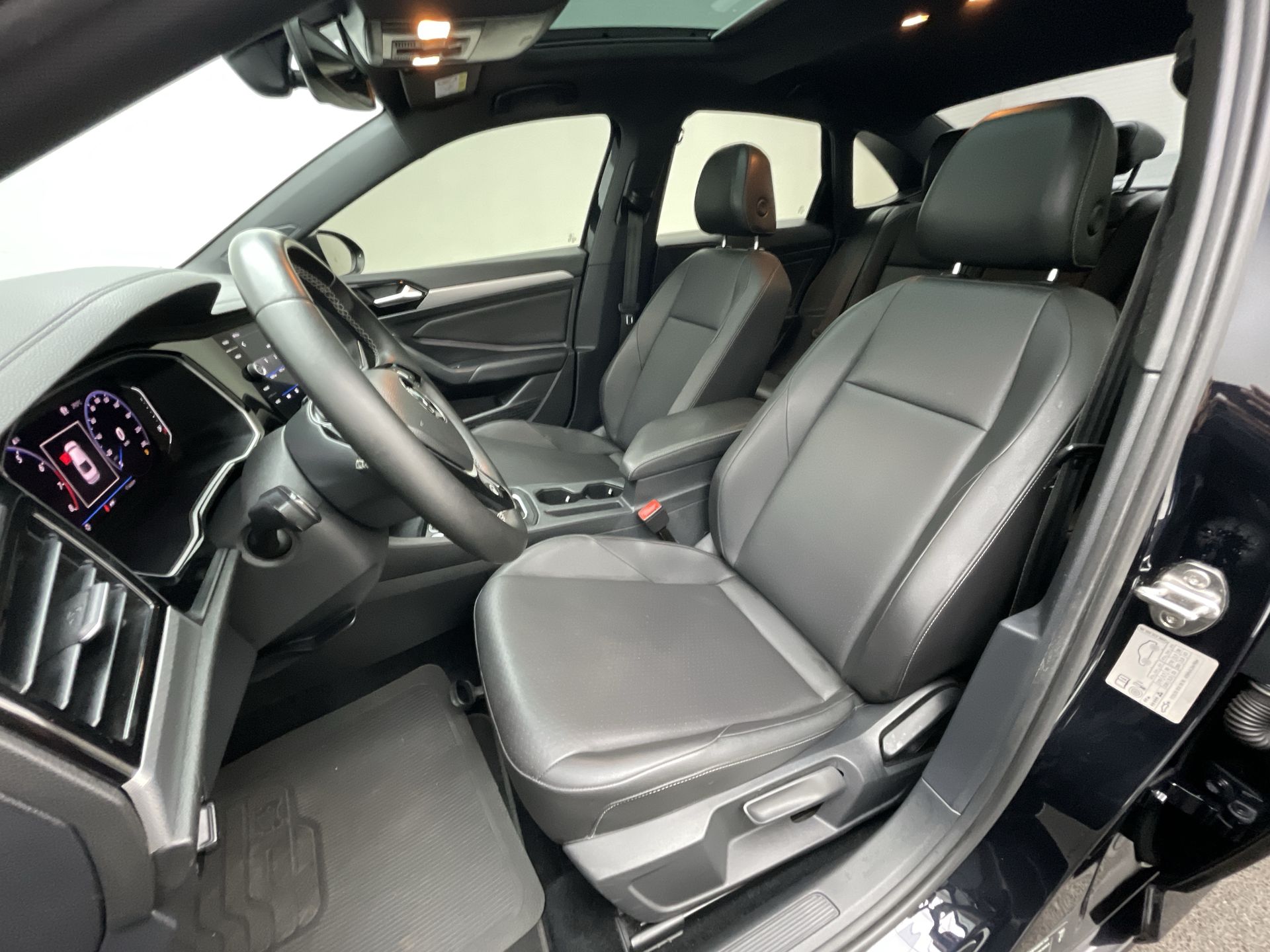 JETTA R-Line 250 TSI 1.4 Flex 16V Aut.