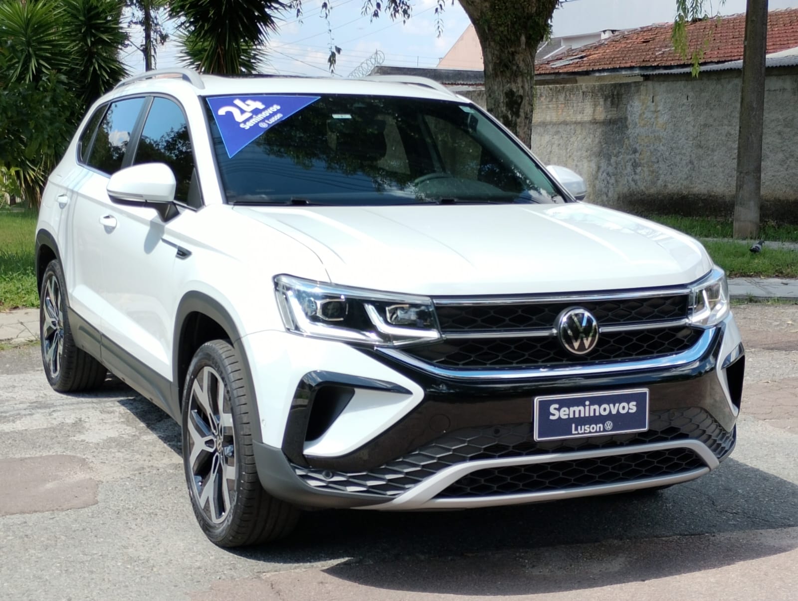 TAOS Highline 1.4 250 TSI Flex Aut.