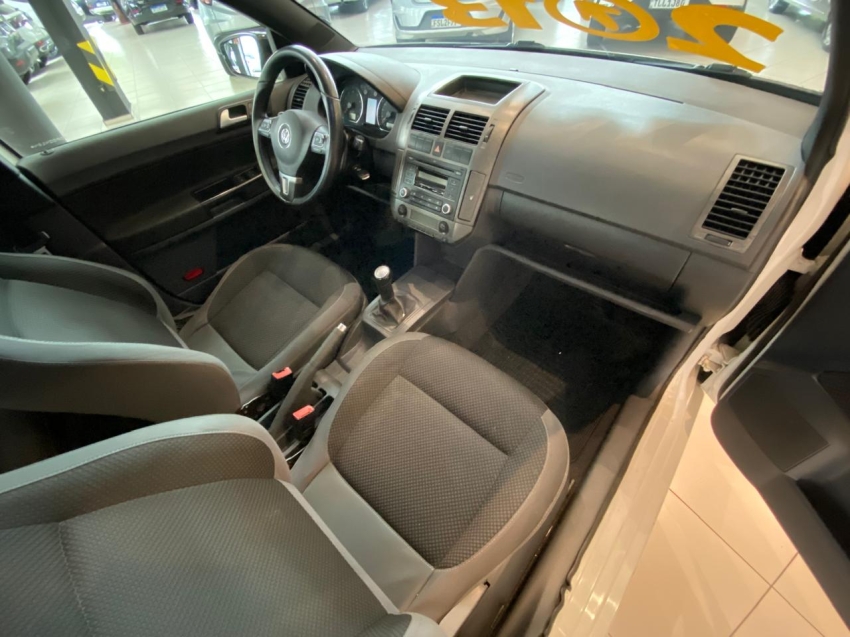 VW - Volkswagen-POLO-2.0 MI SPORTLINE 8V FLEX 4P MANUAL