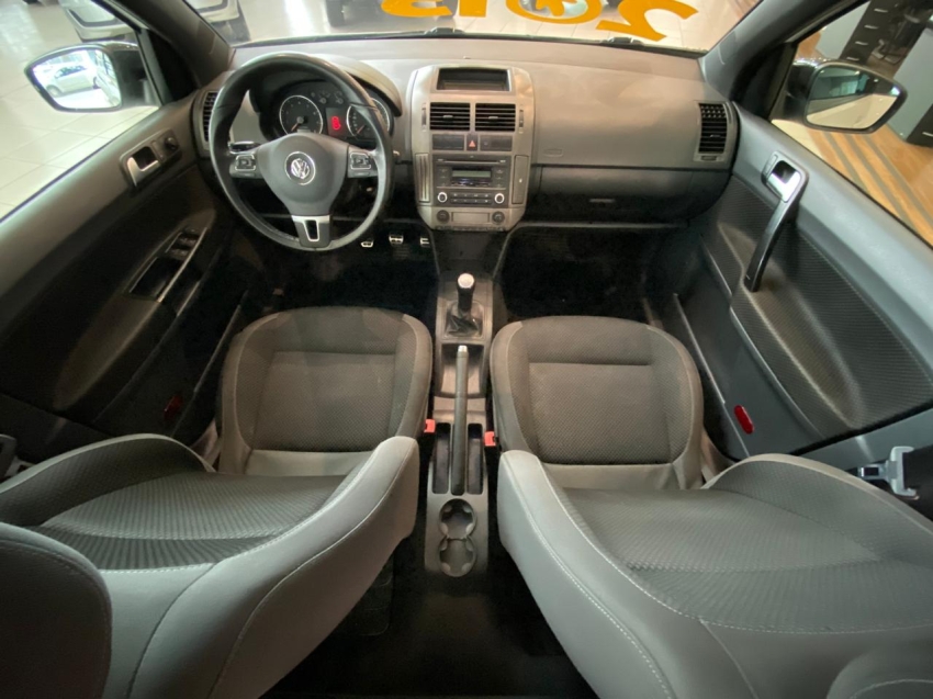 VW - Volkswagen-POLO-2.0 MI SPORTLINE 8V FLEX 4P MANUAL