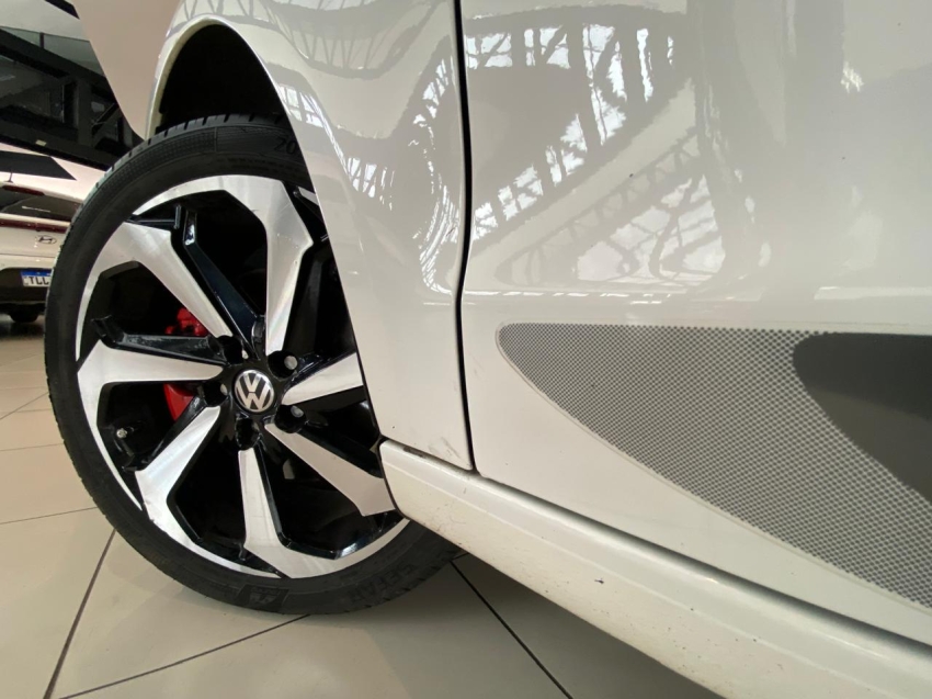 VW - Volkswagen-POLO-2.0 MI SPORTLINE 8V FLEX 4P MANUAL