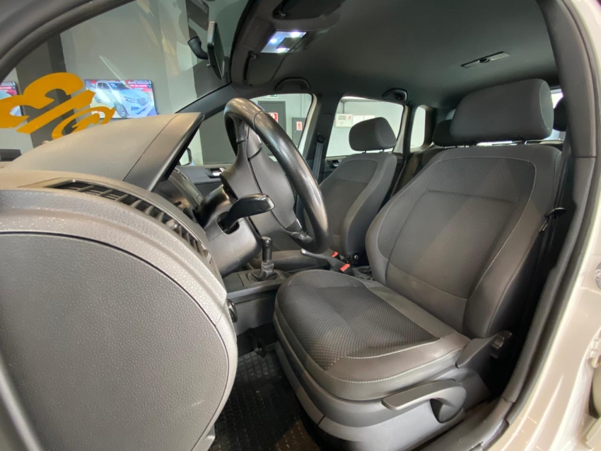 VW - Volkswagen-POLO-2.0 MI SPORTLINE 8V FLEX 4P MANUAL