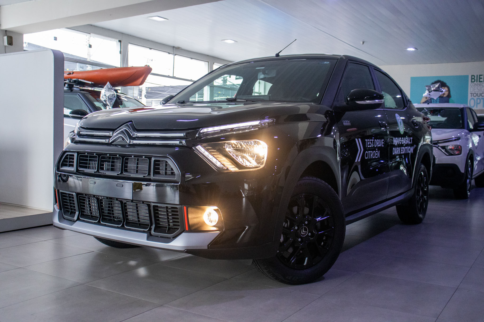 Citroën-BASALT-BASALT Dark Edition 1.0 TB 200 5p Aut.