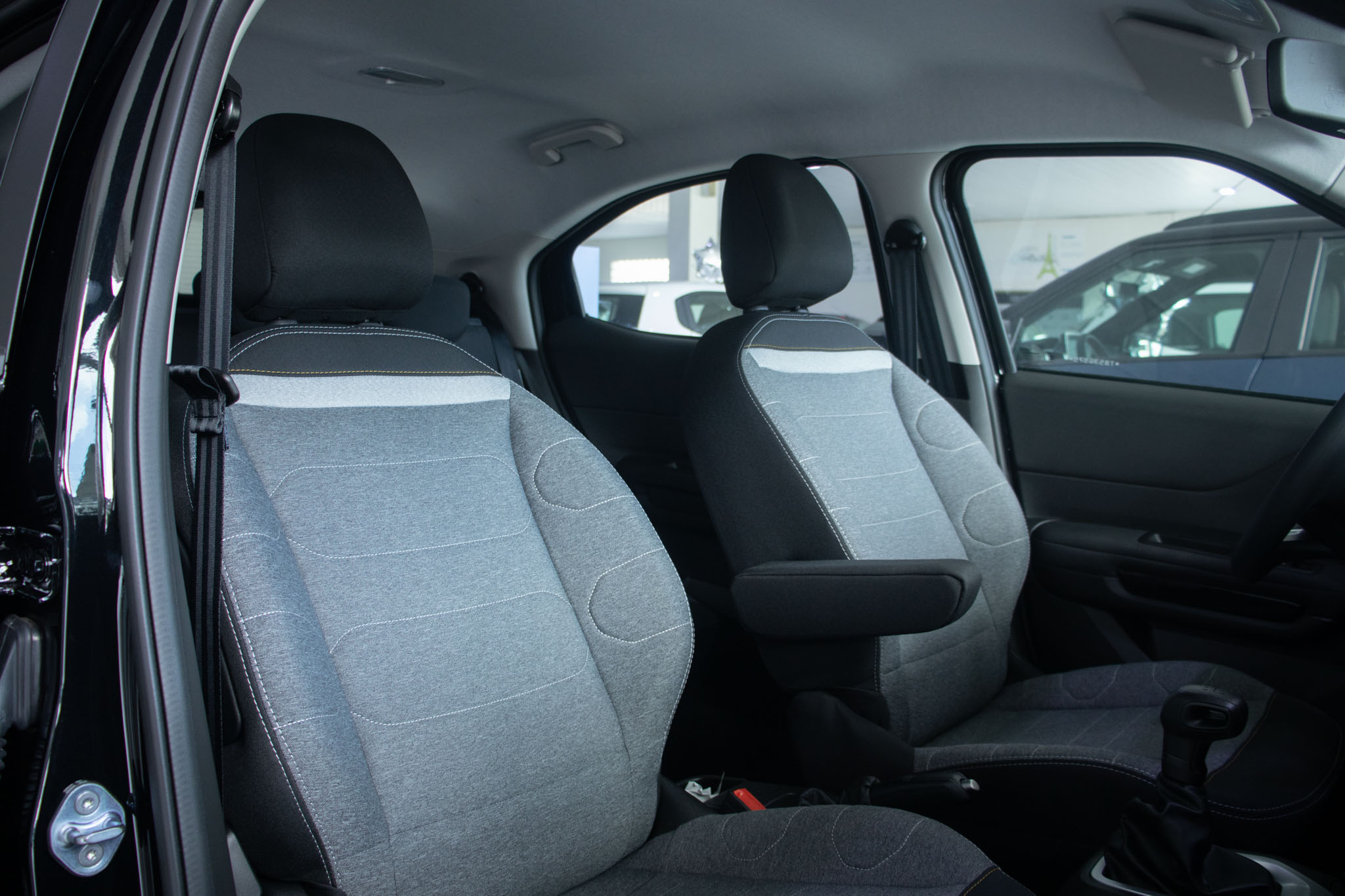 Citroën-BASALT-BASALT Feel 1.0 Flex 6V 5p Mec.