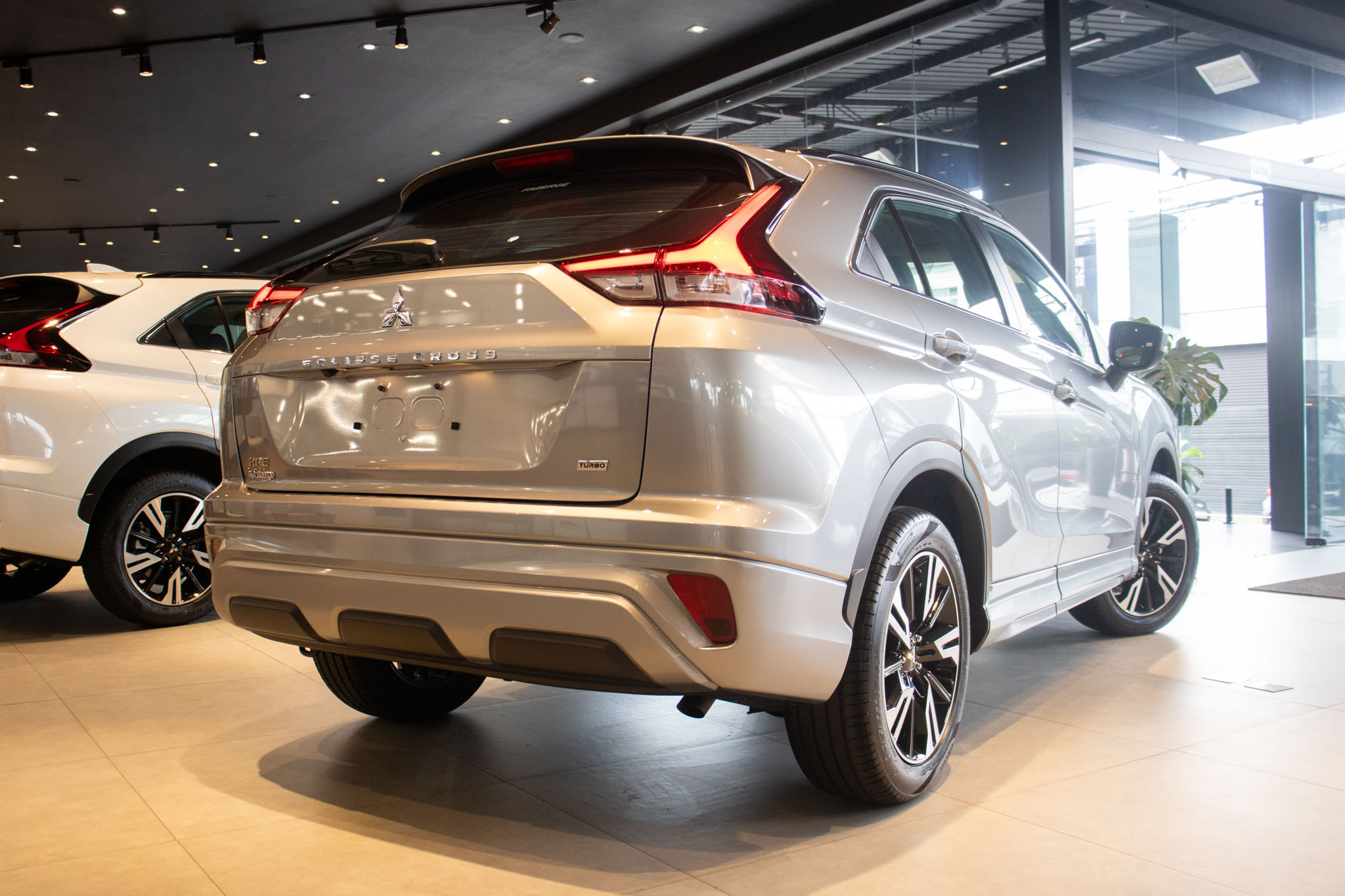 Mitsubishi-ECLIPSE CROSS-Eclipse Cross HPE 1.5 16V 165cv Aut.