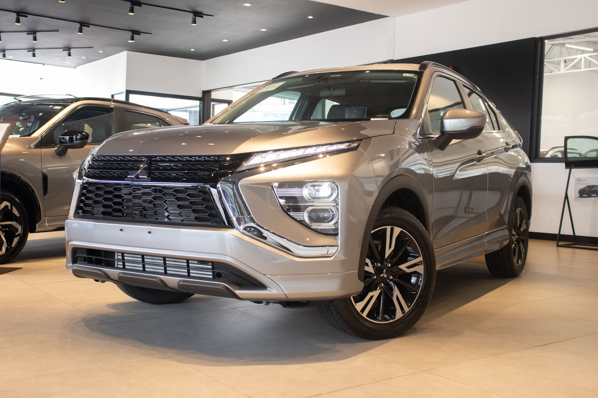 Mitsubishi-ECLIPSE CROSS-Eclipse Cross HPE 1.5 16V 165cv Aut.