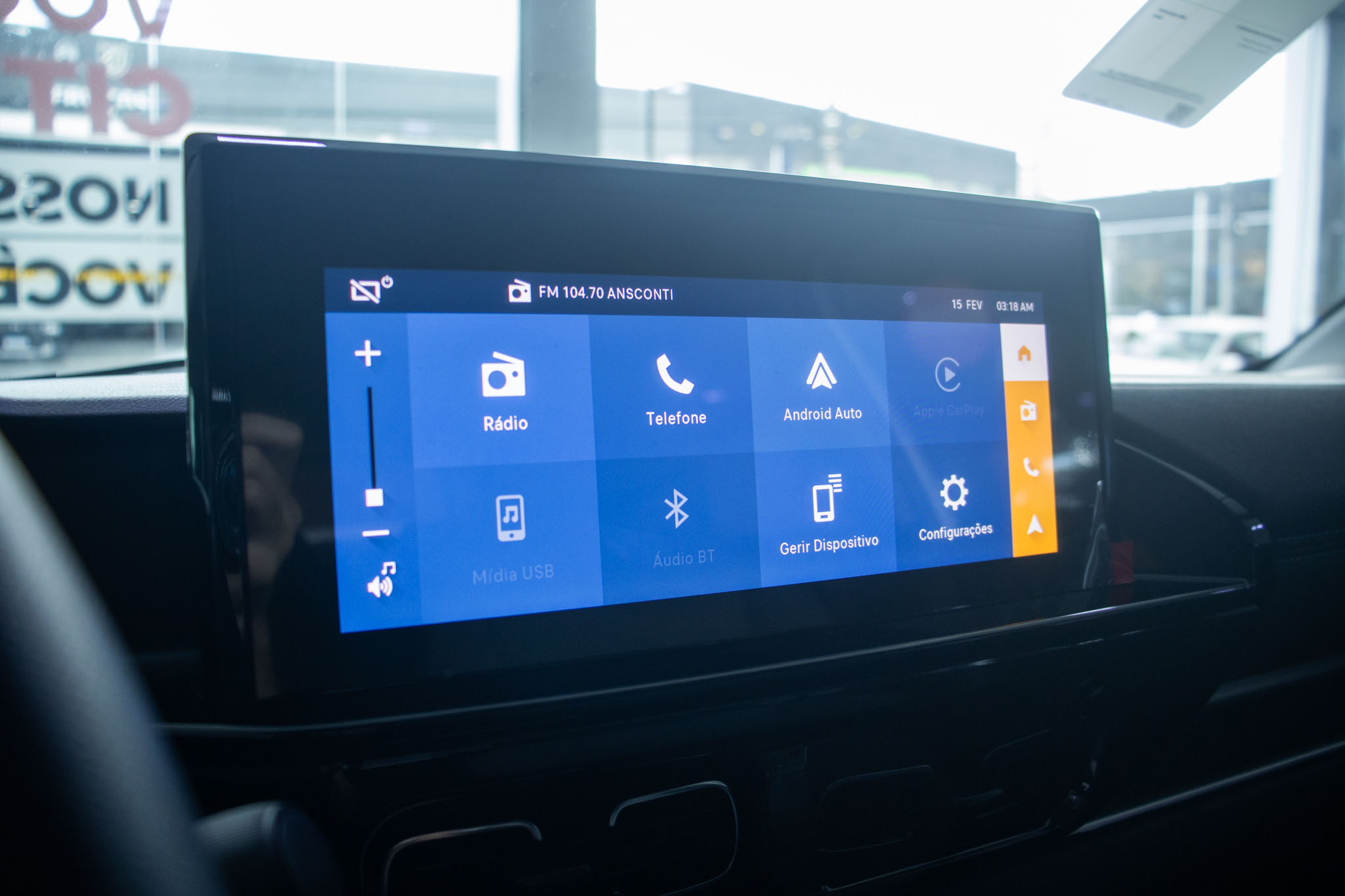 Citroën-C3-C3 Feel 1.0 Flex 6V 5p Mec.