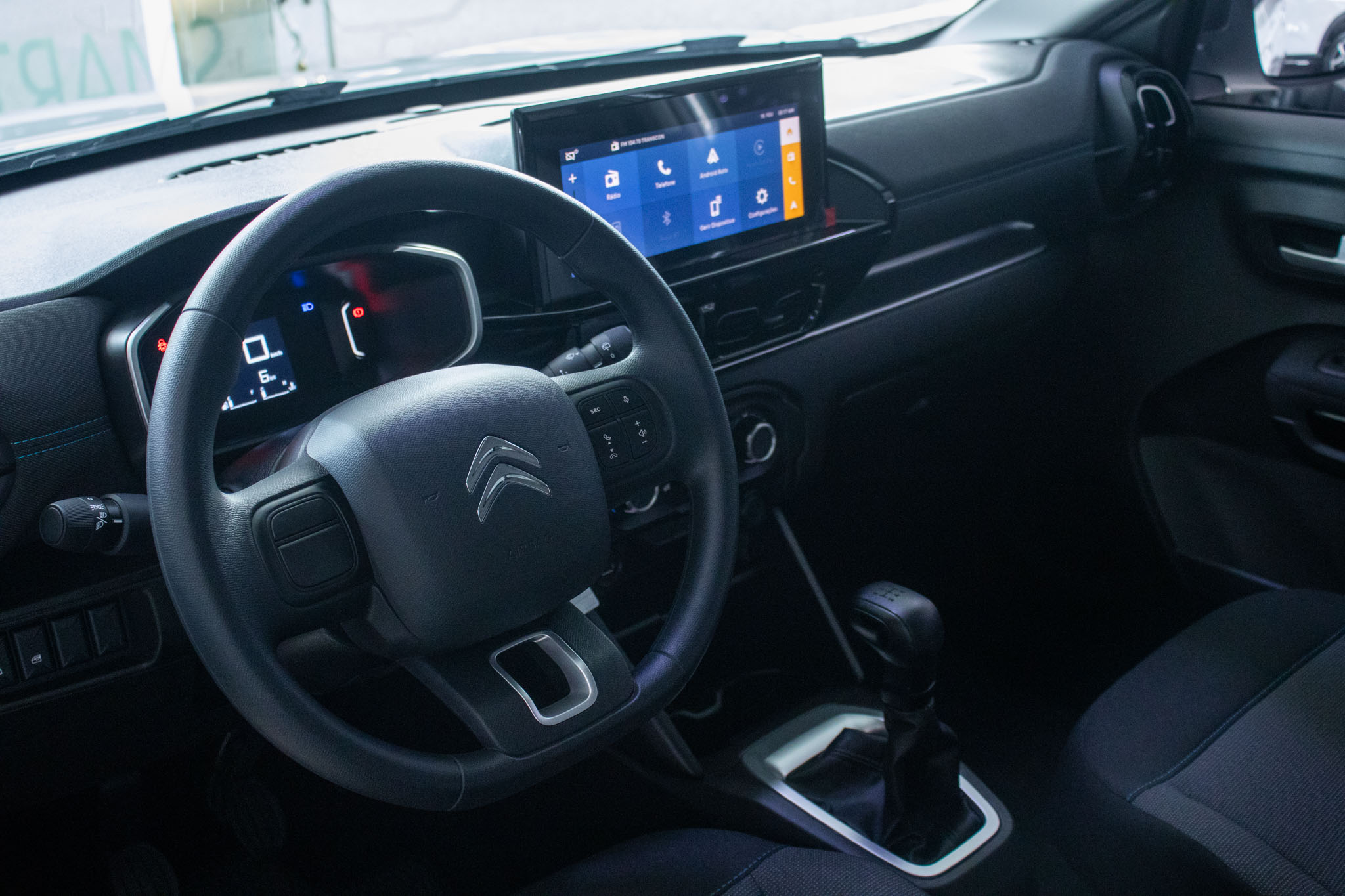 Citroën-C3-C3 Feel 1.0 Flex 6V 5p Mec.