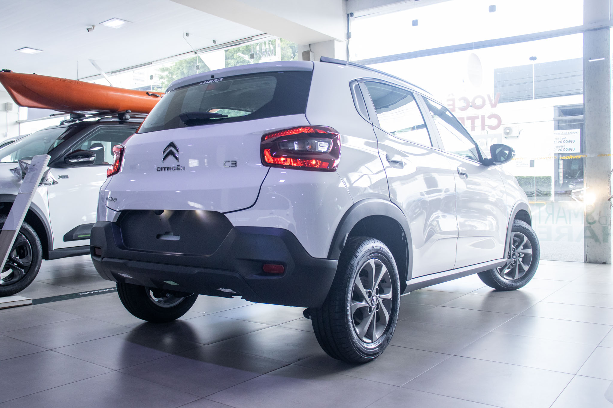 Citroën-C3-C3 Feel 1.0 Flex 6V 5p Mec.