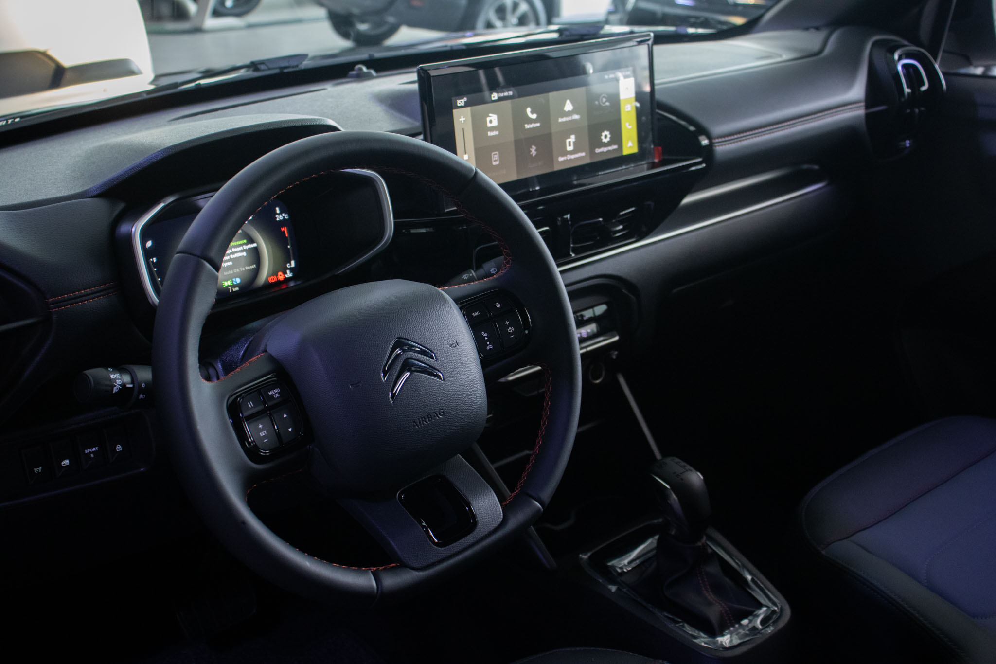 Citroën-AIRCROSS-C3 AIRCROSS 7 Shine 1.0 Flex TB 200 Aut.