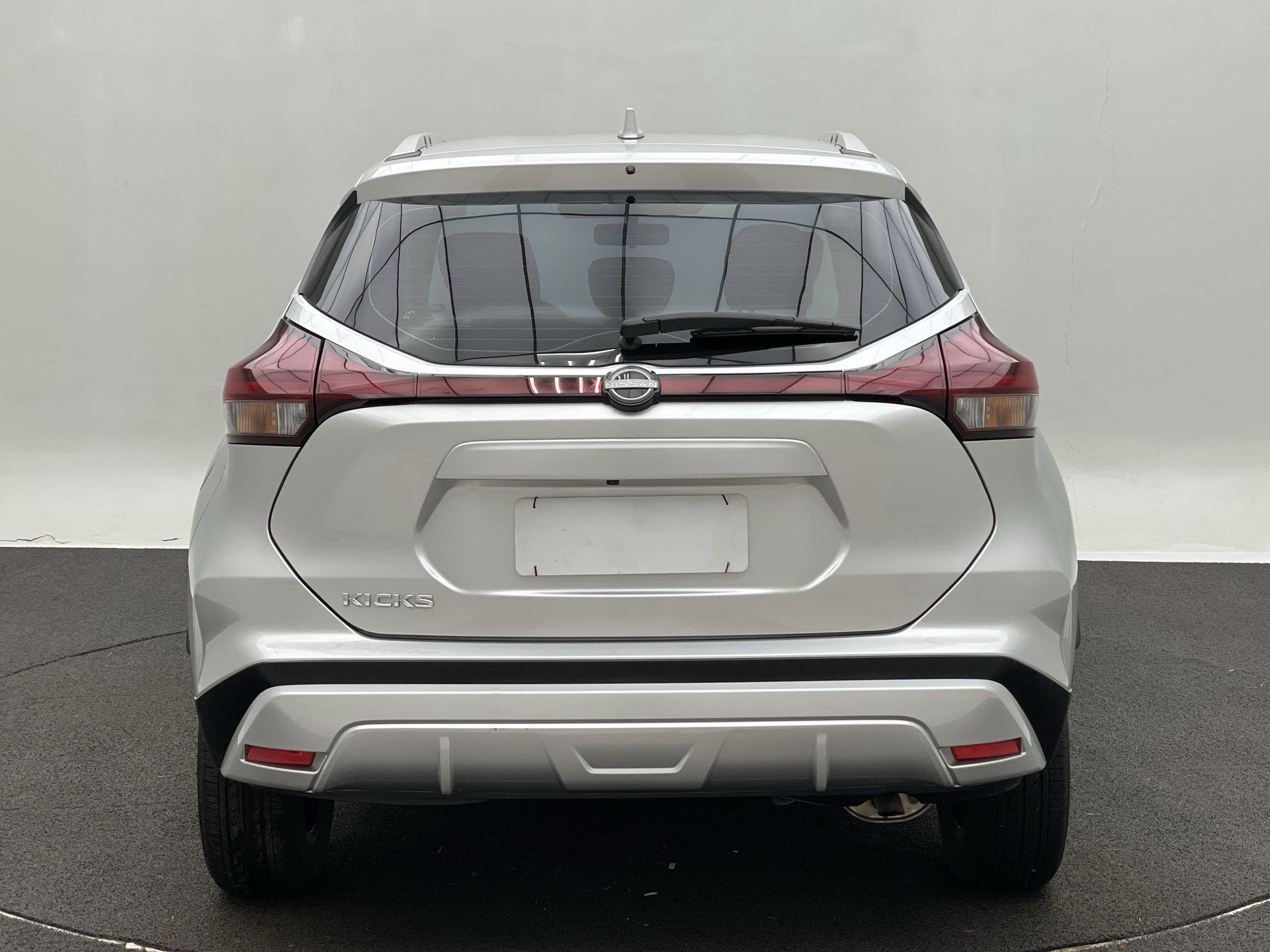 KICKS Sense 1.6 16V Flex Aut.