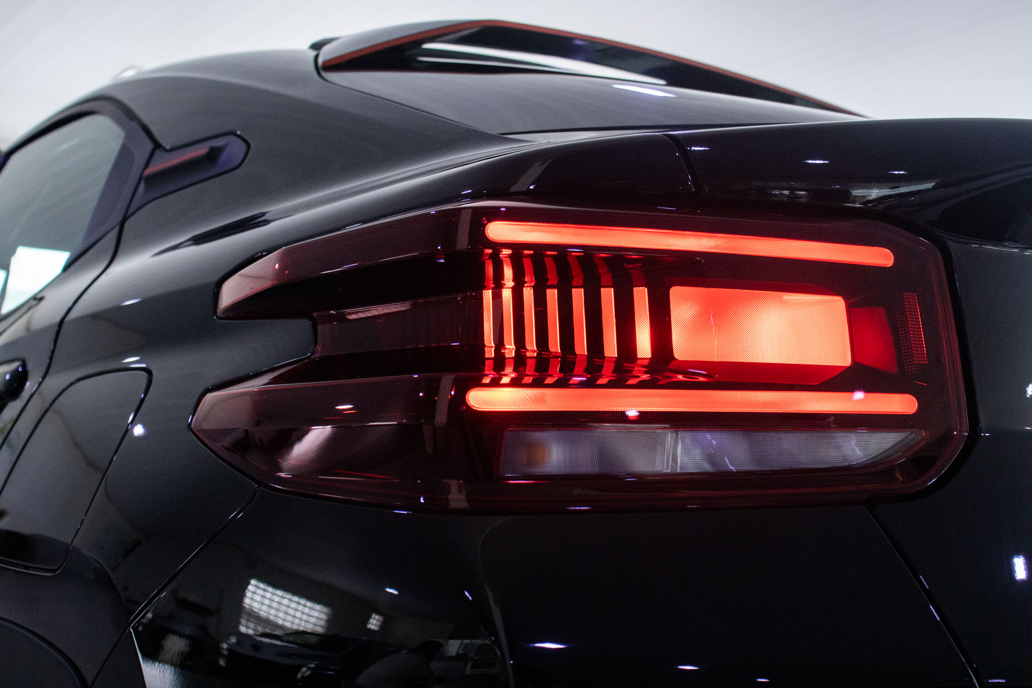 Citroën-BASALT-BASALT Dark Edition 1.0 TB 200 5p Aut.