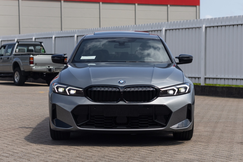 BMW-330e-2.0 16V TURBO HÍBRIDO M SPORT AUTOMÁTICO