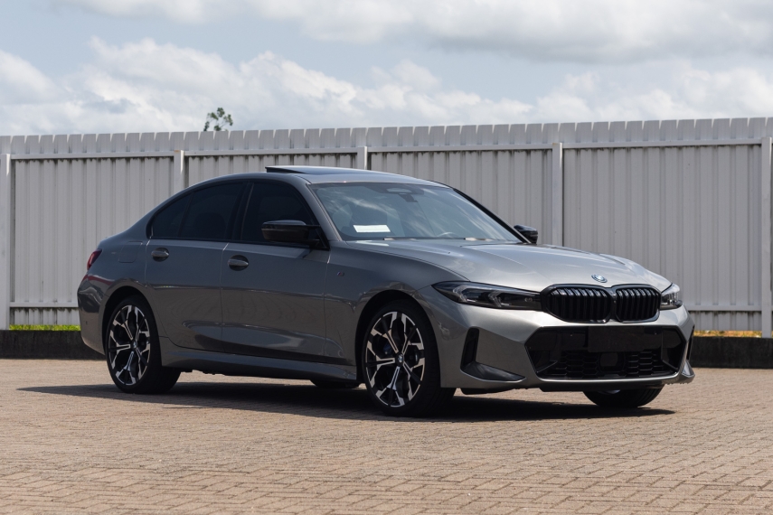 BMW-330e-2.0 16V TURBO HÍBRIDO M SPORT AUTOMÁTICO