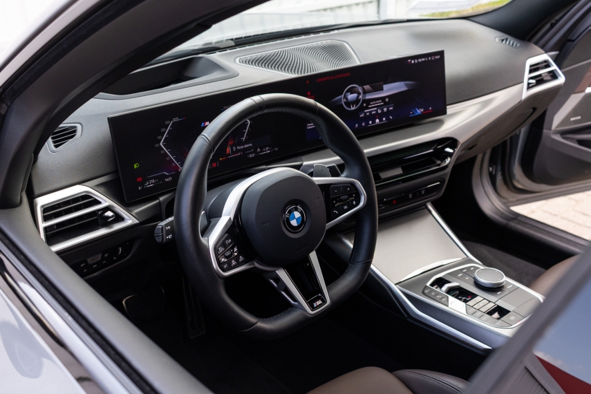 BMW-330e-2.0 16V TURBO HÍBRIDO M SPORT AUTOMÁTICO