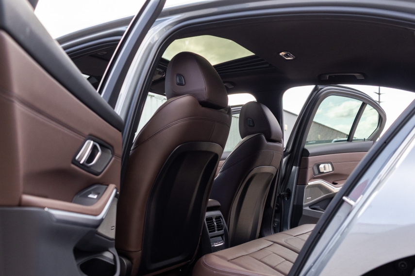 BMW-330e-2.0 16V TURBO HÍBRIDO M SPORT AUTOMÁTICO