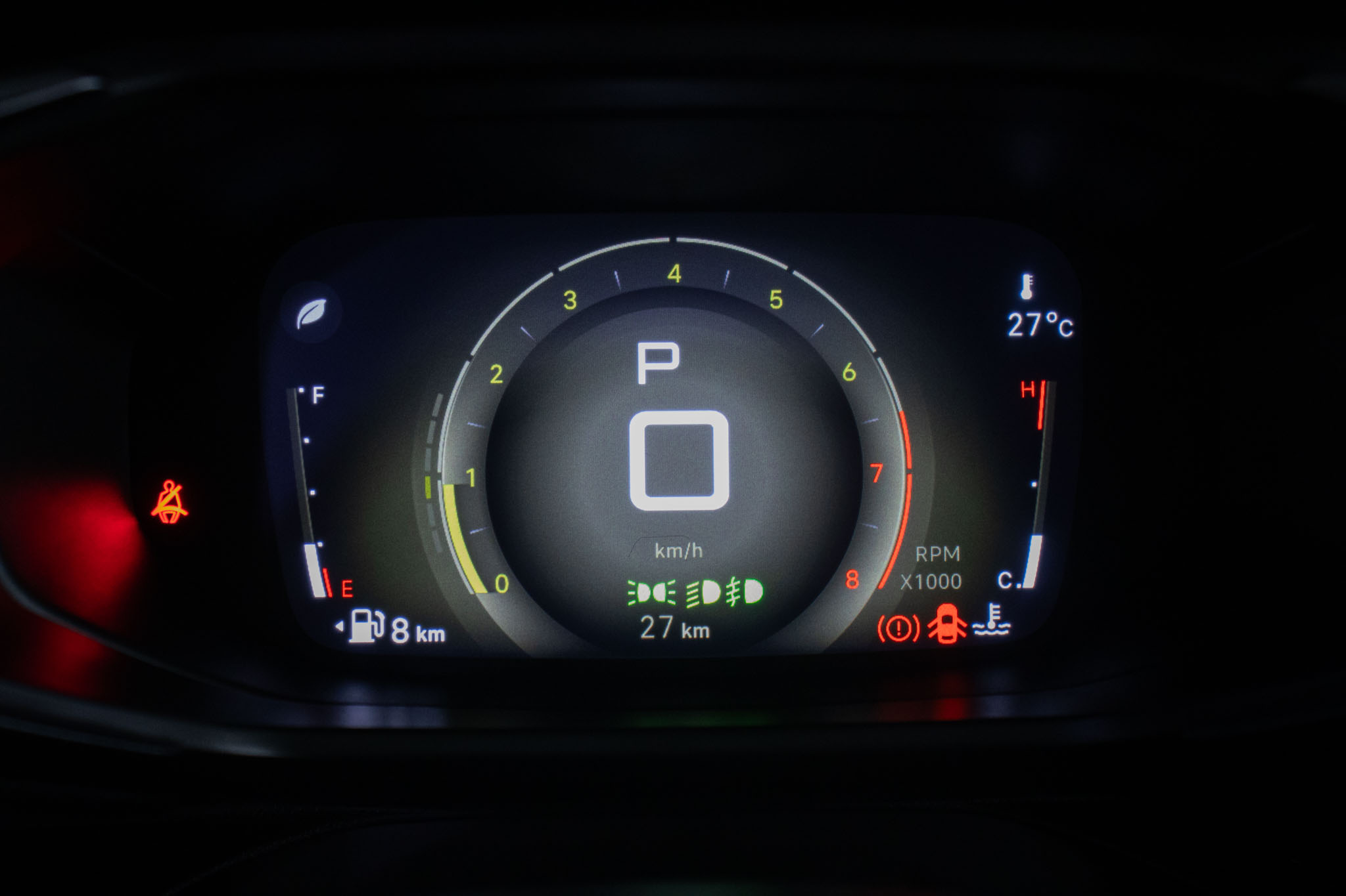 Citroën-BASALT-BASALT Dark Edition 1.0 TB 200 5p Aut.