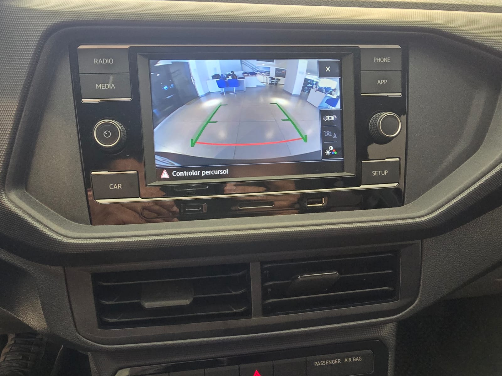 VW - Volkswagen-T-Cross-T-Cross Sense 200 TSI 1.0 Flex 5p Aut.