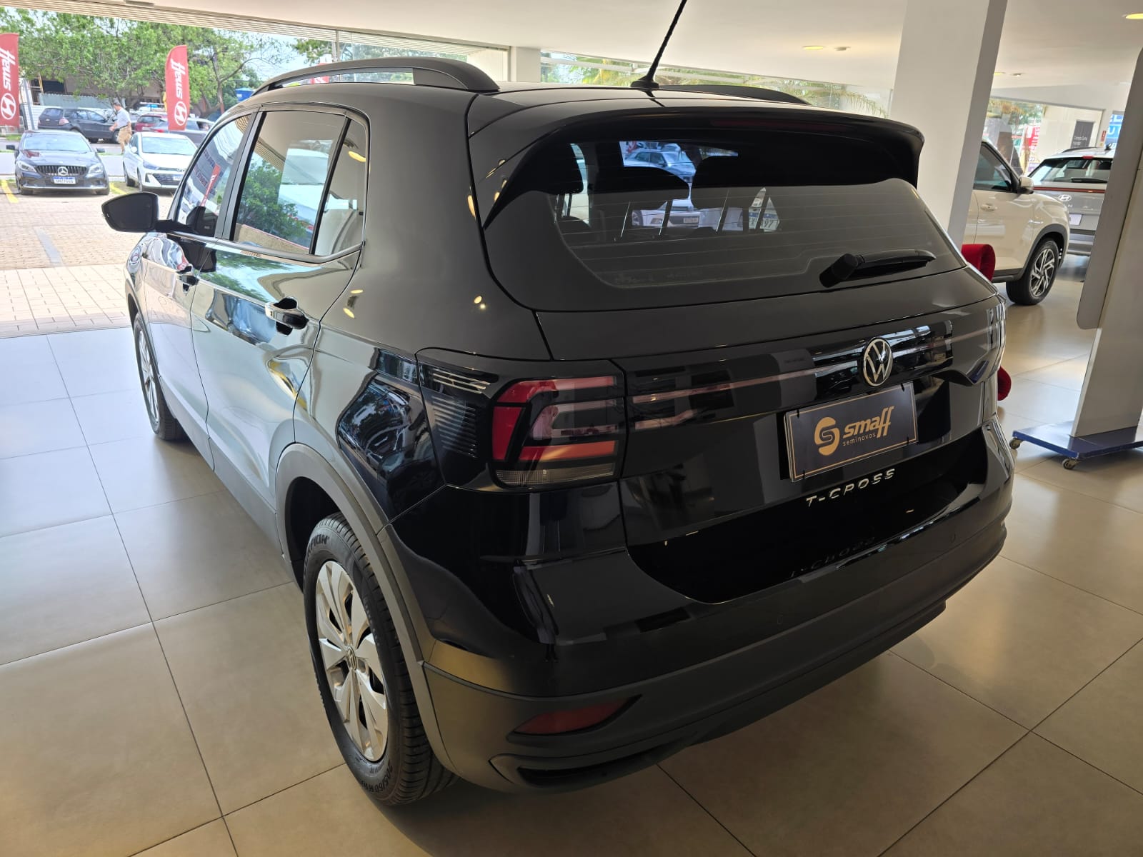 VW - Volkswagen-T-Cross-T-Cross Sense 200 TSI 1.0 Flex 5p Aut.