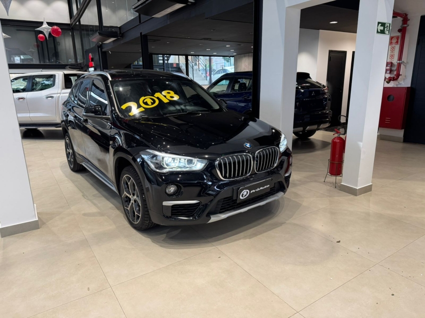 BMW-X1-2.0 16V TURBO ACTIVEFLEX SDRIVE20I X-LINE 4P AUTOMÁTICO