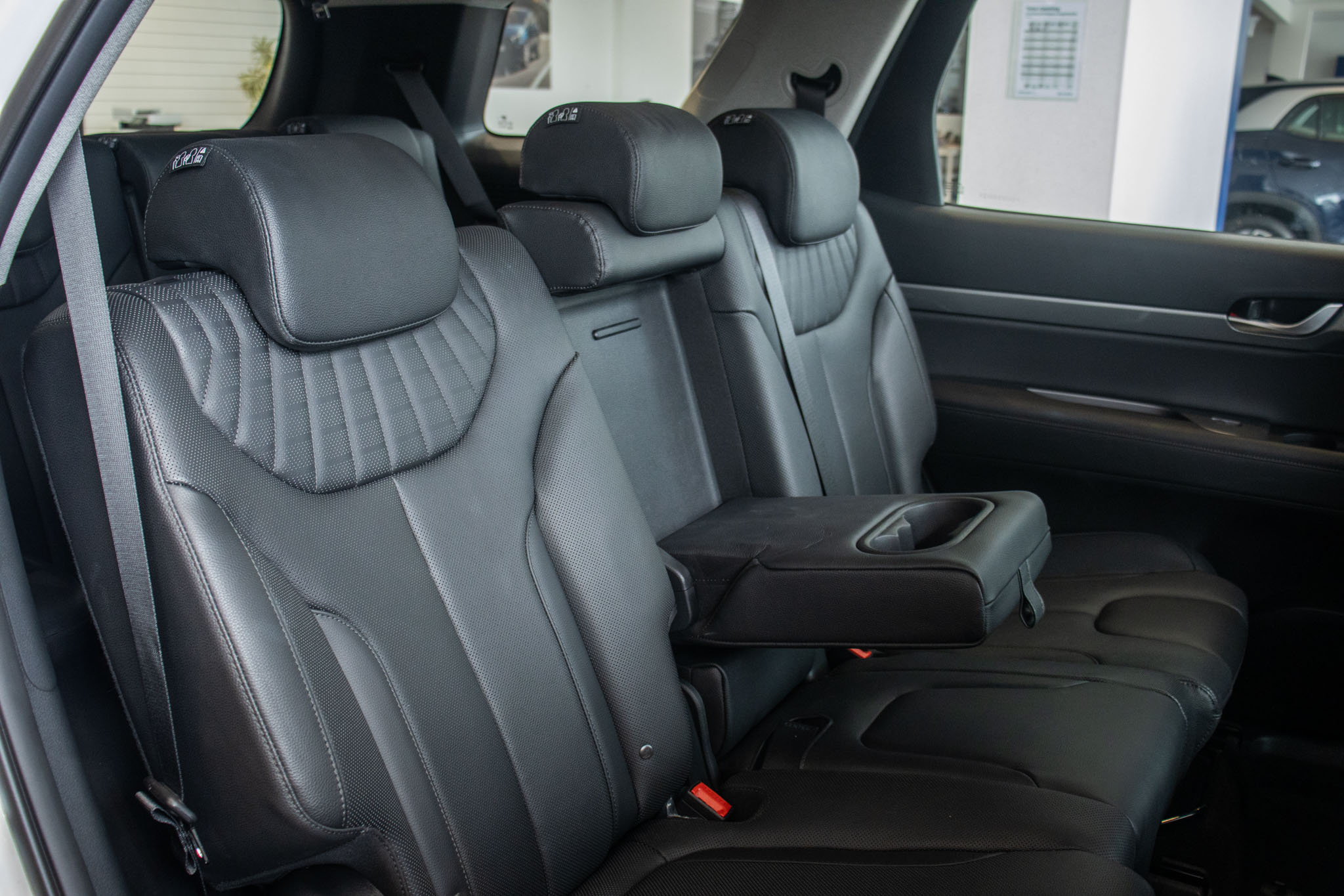 Hyundai-PALISADE-PALISADE Signature 3.8 GDI AWD Aut.