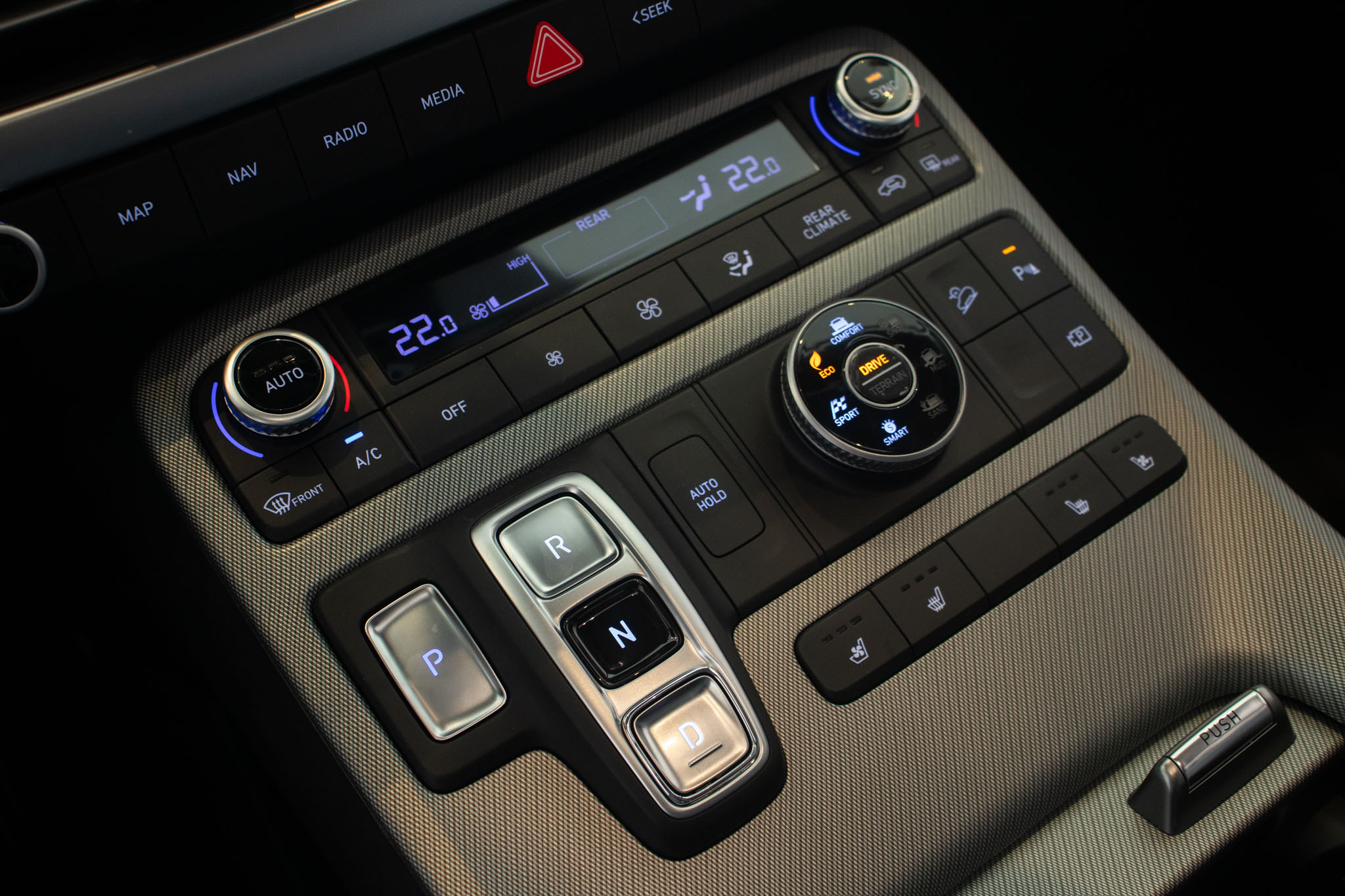 Hyundai-PALISADE-PALISADE Signature 3.8 GDI AWD Aut.