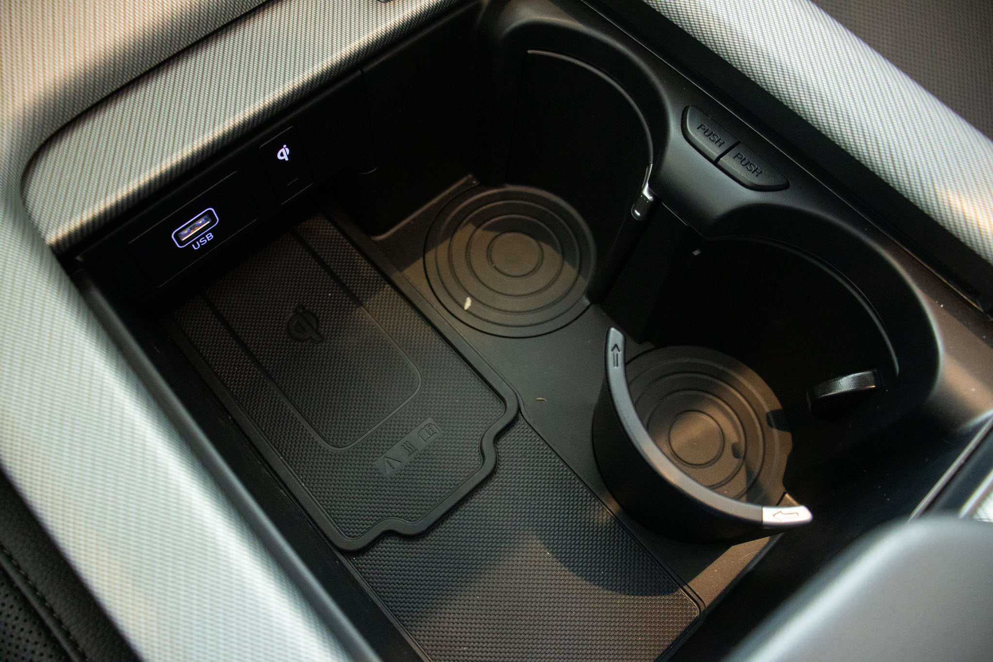 Hyundai-PALISADE-PALISADE Signature 3.8 GDI AWD Aut.