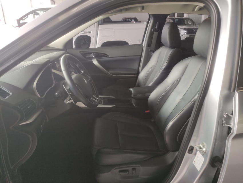 Mitsubishi-ECLIPSE CROSS-1.5 MIVEC TURBO GASOLINA HPE CVT