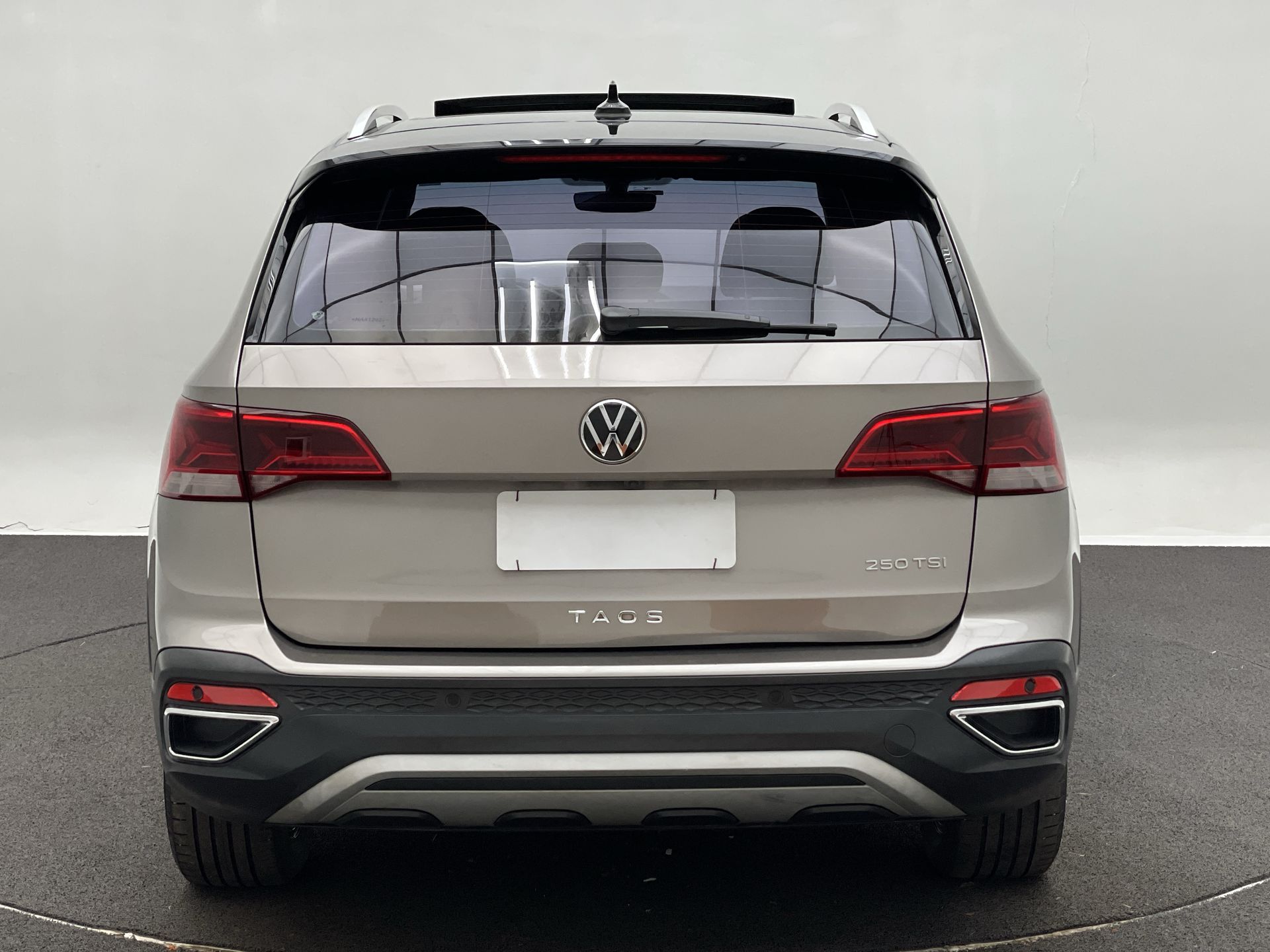 TAOS Highline 1.4 250 TSI Flex Aut.