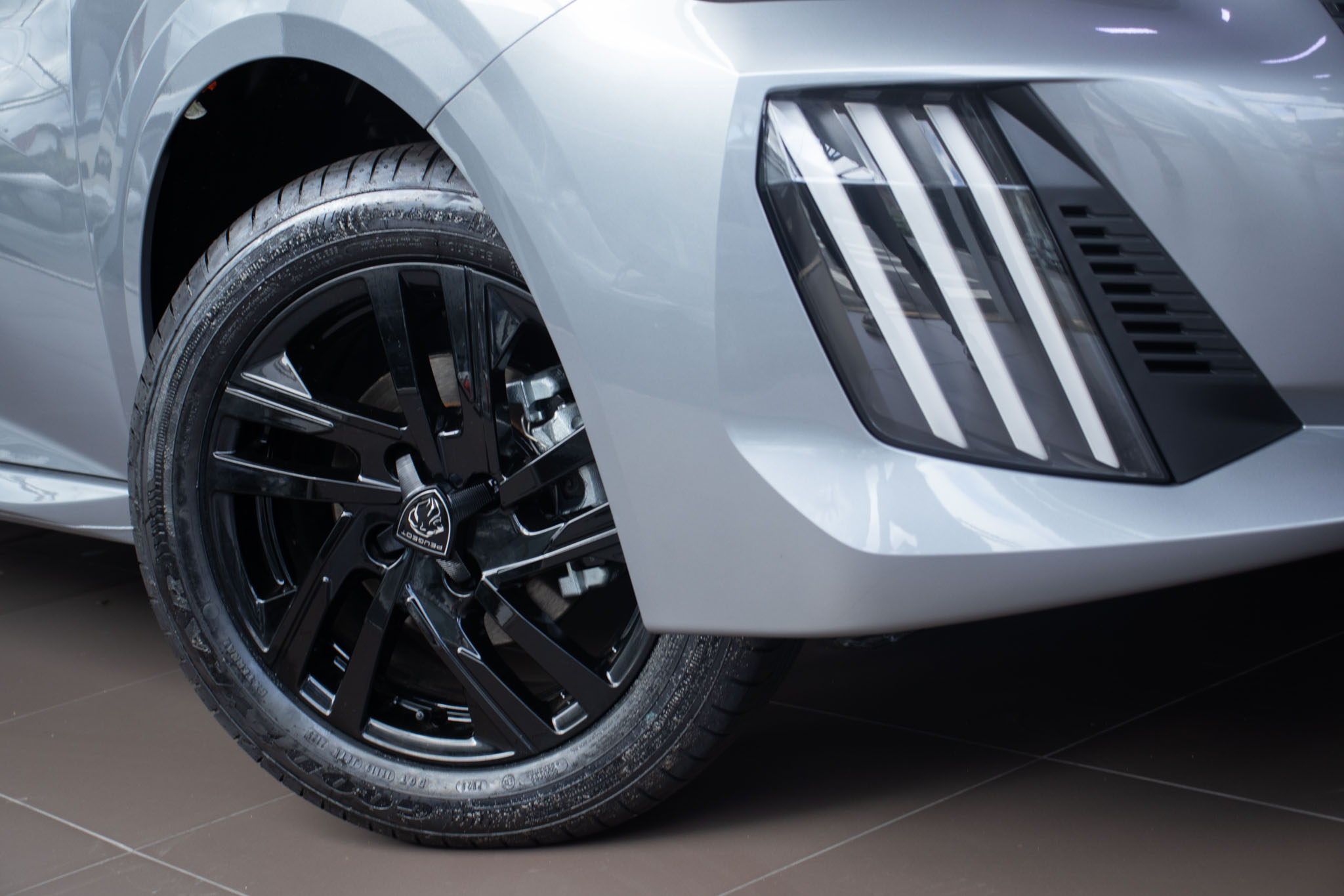 Peugeot-208-208 GT 1.0 Turbo Hibrido Aut.