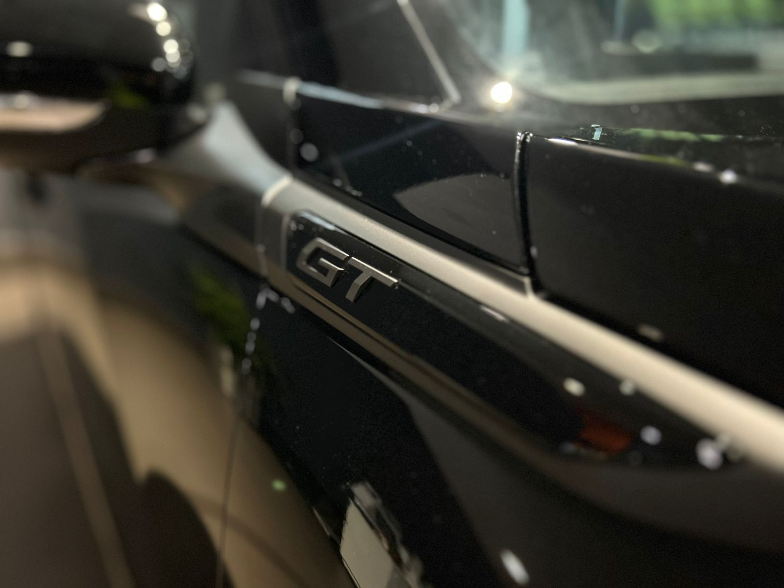 Peugeot-2008-2008 GT 1.0 Turbo Hibrido Aut.