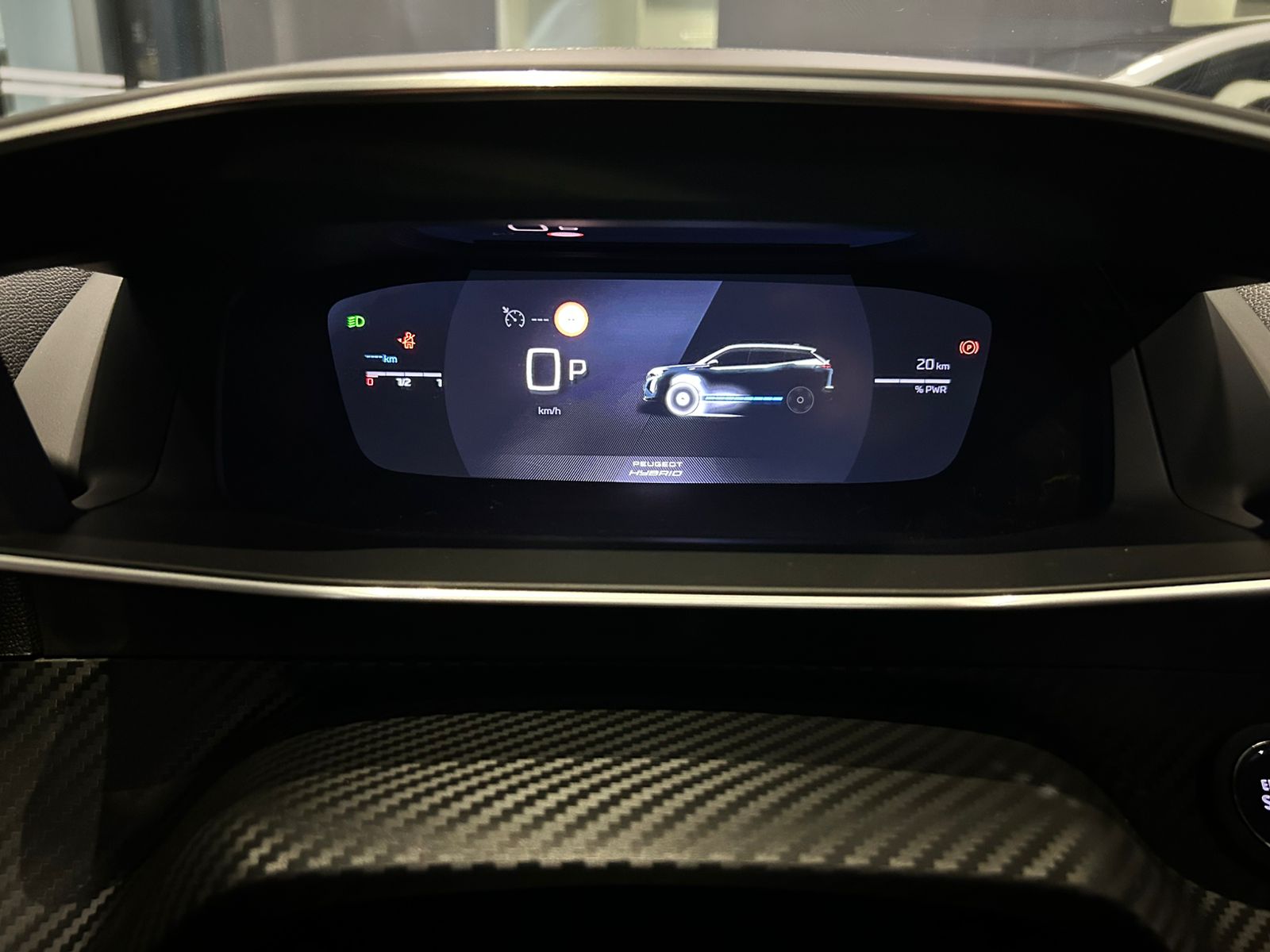 Peugeot-2008-2008 GT 1.0 Turbo Hibrido Aut.